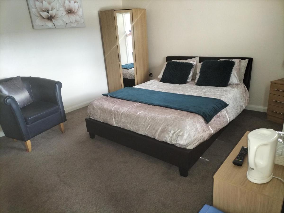 The New Accommodation Free Complementary Breakfast Tibshelf Exterior foto